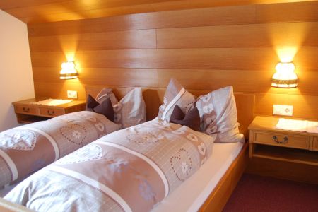 lechrauschen_bett.jpg